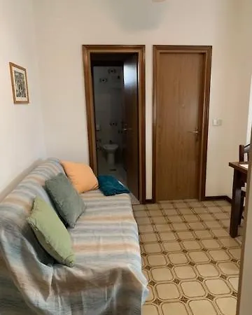 Di Monica Foscolo * Lido di Jesolo