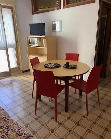 Di Monica Foscolo Apartamento Lido di Jesolo