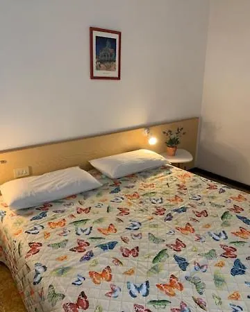 Apartamento Di Monica Foscolo *
