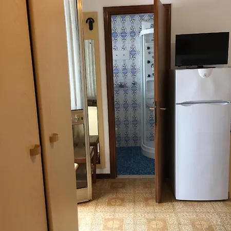 Da Monica -foscolo Daire