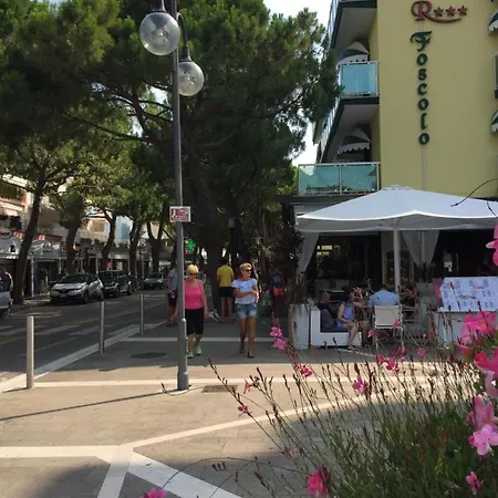 Da Monica -residence Foscolo Apartament *