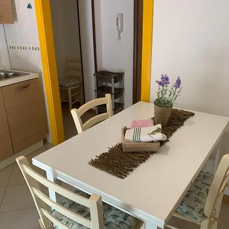 Da Monica -foscolo Daire