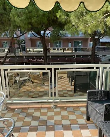 Monica Foscolo Appartement *